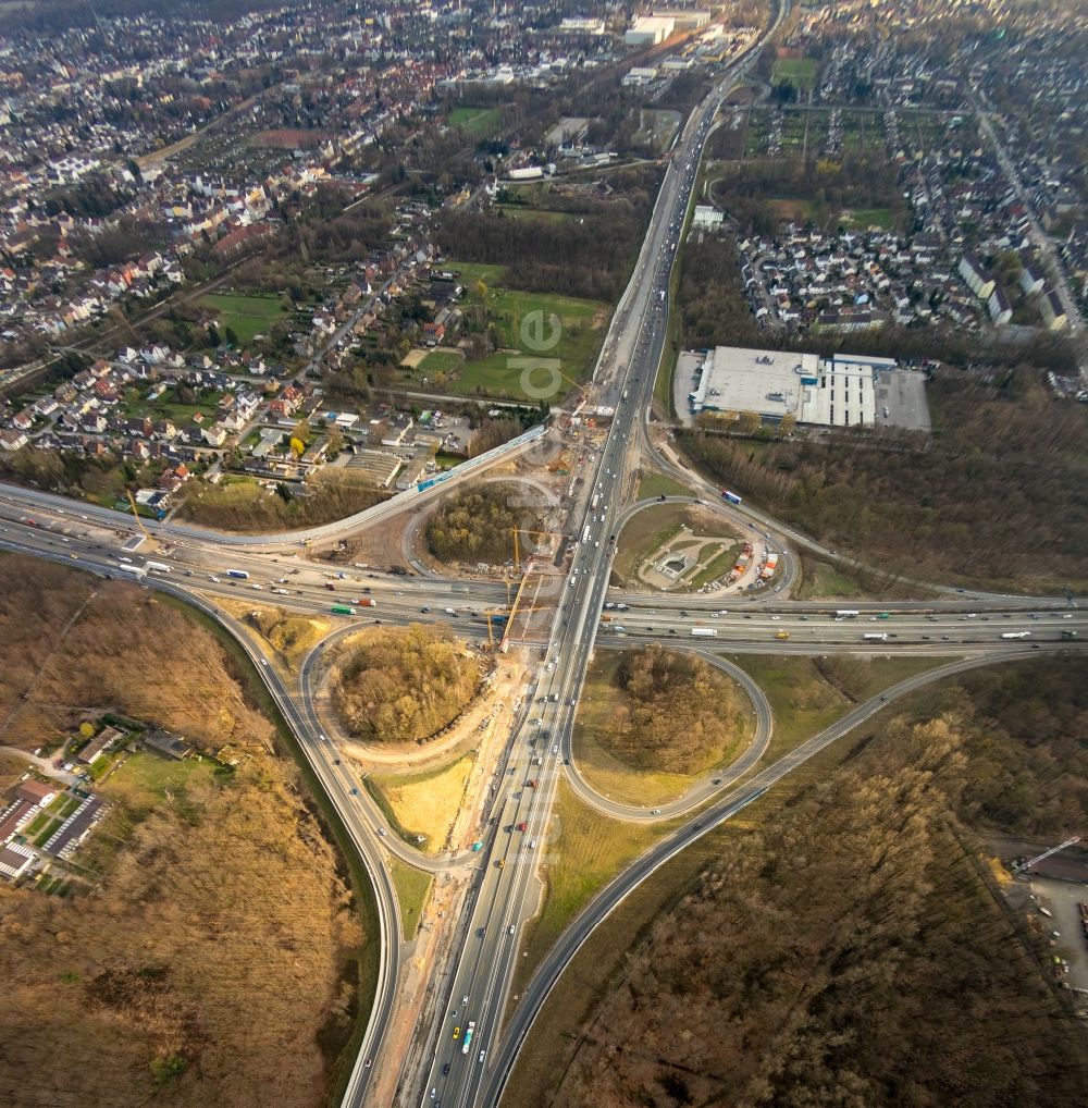 Recklinghausen aus der Vogelperspektive: Baustelle an der Verkehrsführung am Autobahnkreuz der BAB A2 - A43 in Recklinghausen im Bundesland Nordrhein-Westfalen, Deutschland