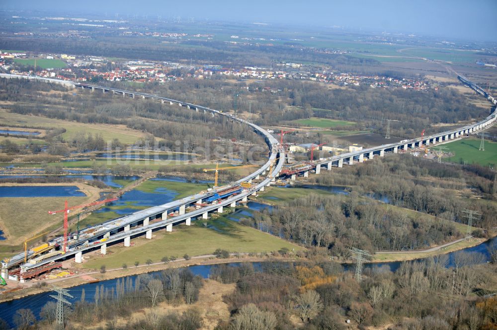 Rattmannsdorf aus der Vogelperspektive: Baustelle Viadukt des Bahn- Brückenbauwerk in Rattmannsdorf im Bundesland Sachsen-Anhalt, Deutschland