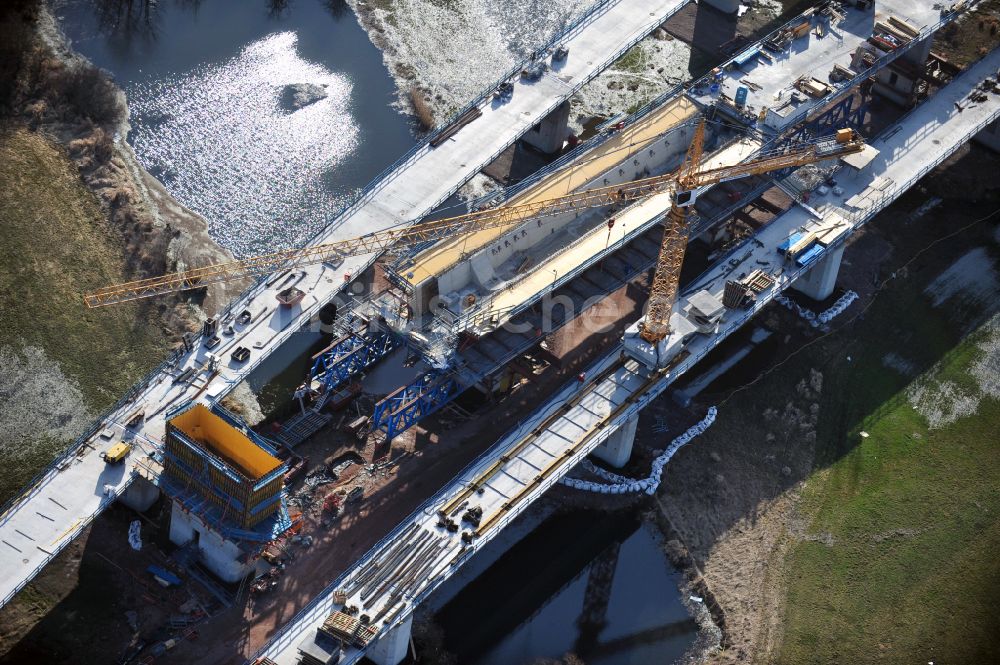 Rattmannsdorf von oben - Baustelle Viadukt des Bahn- Brückenbauwerk in Rattmannsdorf im Bundesland Sachsen-Anhalt, Deutschland