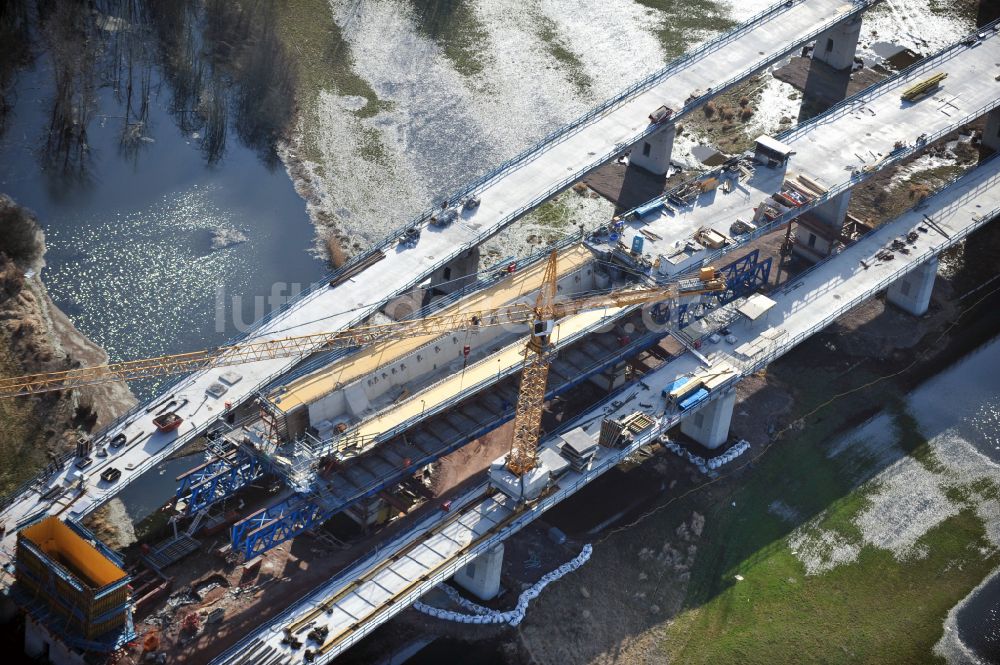 Rattmannsdorf aus der Vogelperspektive: Baustelle Viadukt des Bahn- Brückenbauwerk in Rattmannsdorf im Bundesland Sachsen-Anhalt, Deutschland