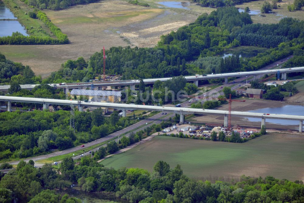 Rattmannsdorf von oben - Baustelle Viadukt des Bahn- Brückenbauwerk in Rattmannsdorf im Bundesland Sachsen-Anhalt, Deutschland