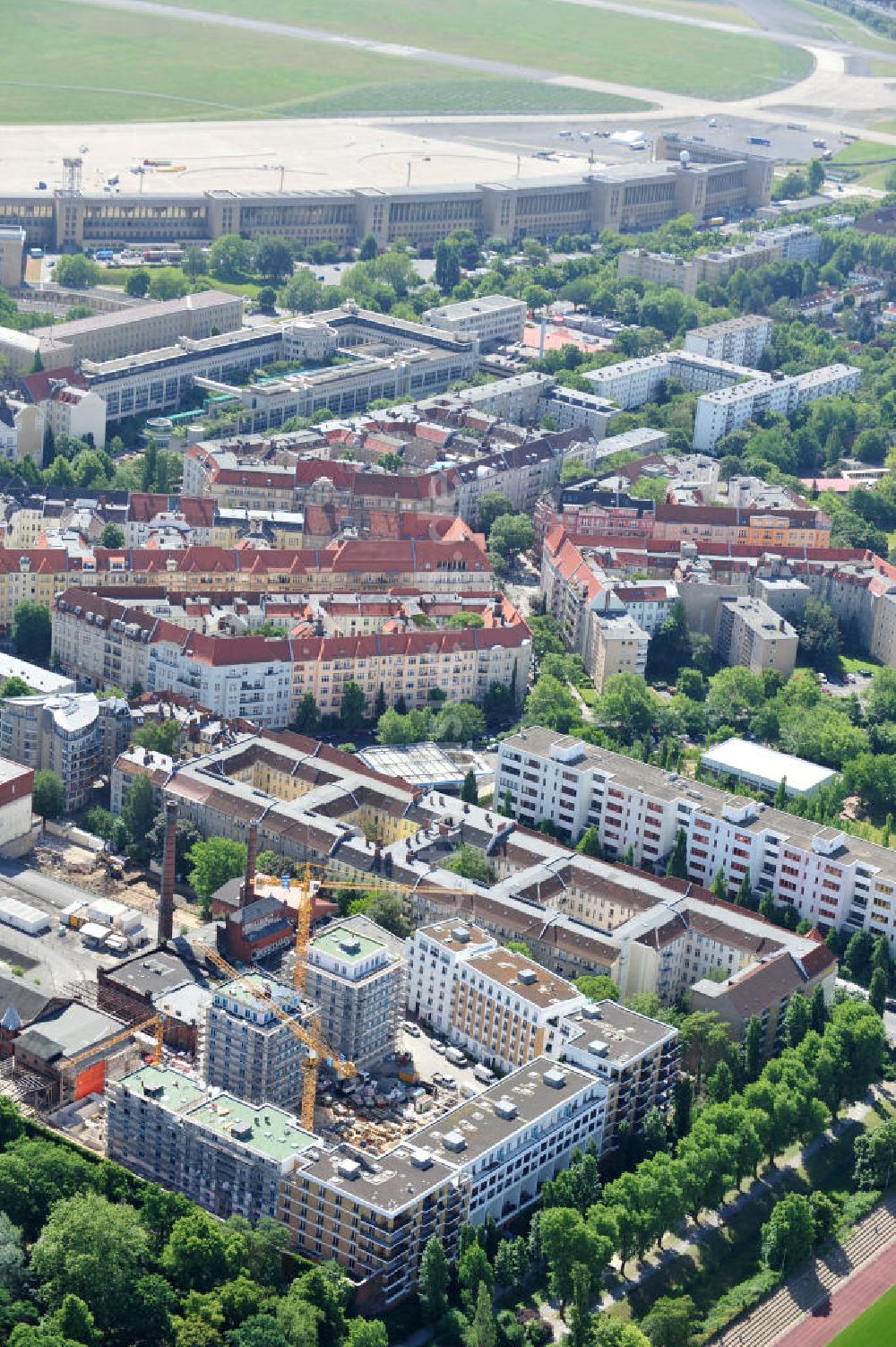 Luftbild Berlin Kreuzberg - Baustelle Viktoria Quartier Kreuzberg