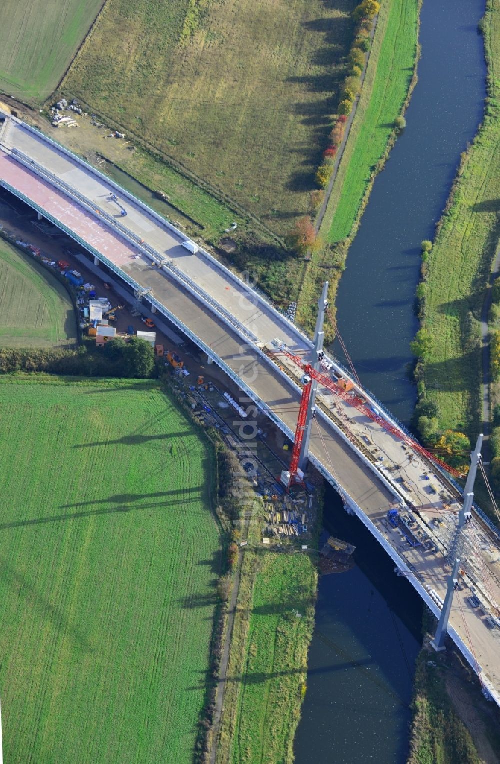 Bad Oeynhausen von oben - Baustelle der Werrebrücke in Bad Oeynhausen im Bundesland Nordrhein-Westfalen