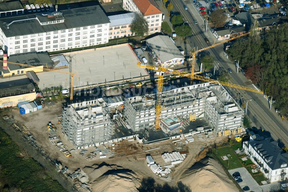 Luftaufnahme Dresden - Baustelle Wohngebiet einer Mehrfamilienanlage des Projekts Hafencity entlang der Leipziger Straße in Dresden im Bundesland Sachsen, Deutschland