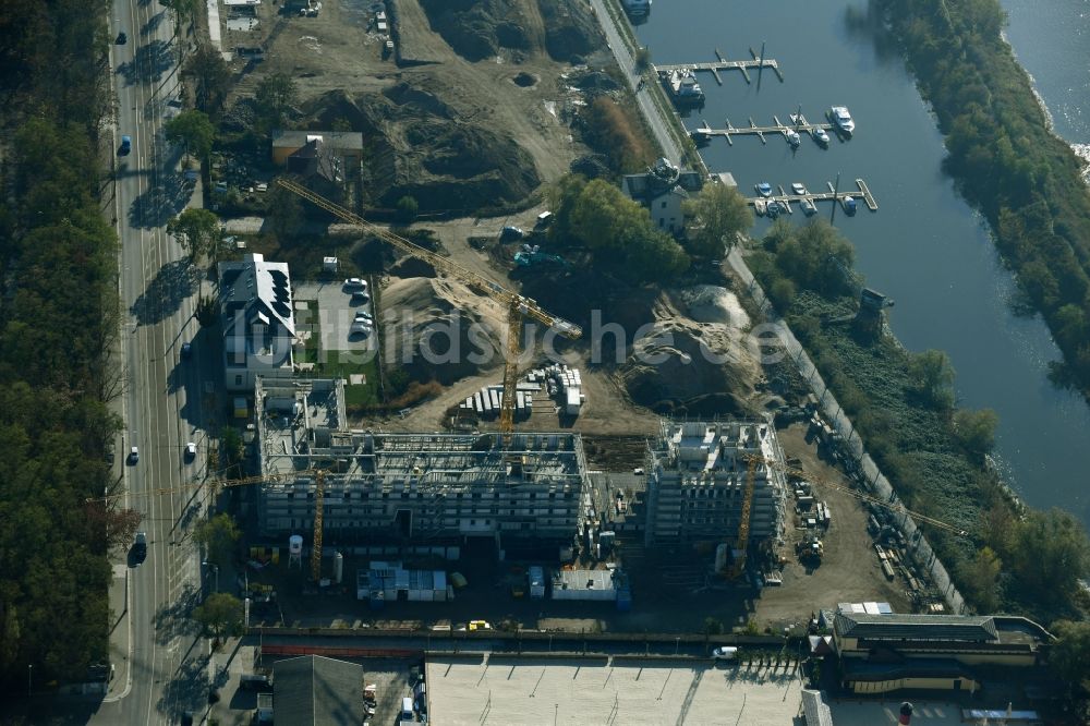 Dresden aus der Vogelperspektive: Baustelle Wohngebiet einer Mehrfamilienanlage des Projekts Hafencity entlang der Leipziger Straße in Dresden im Bundesland Sachsen, Deutschland