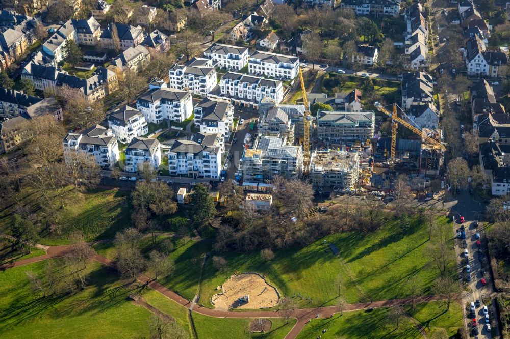 Bochum aus der Vogelperspektive: Baustelle Wohngebiet einer Mehrfamilienhaussiedlung in Bochum im Bundesland Nordrhein-Westfalen, Deutschland