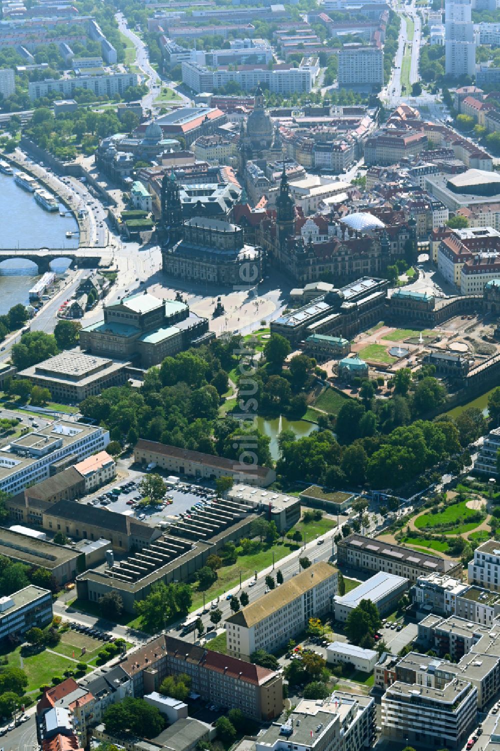 Dresden von oben - Baustelle Wohngebiet einer Mehrfamilienhaussiedlung in Dresden im Bundesland Sachsen, Deutschland