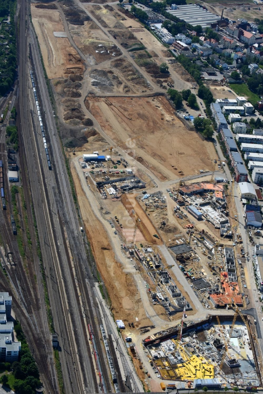 Luftbild Regensburg - Baustelle Wohngebiet einer Mehrfamilienhaussiedlung Das DÖRNBERG an der Kumpfmühler Straße Ecke Friedrich-Niedermeyer-Straße im Ortsteil Kumpfmühl-Ziegetsdorf-Neuprüll in Regensburg im Bundesland Bayern, Deutschland