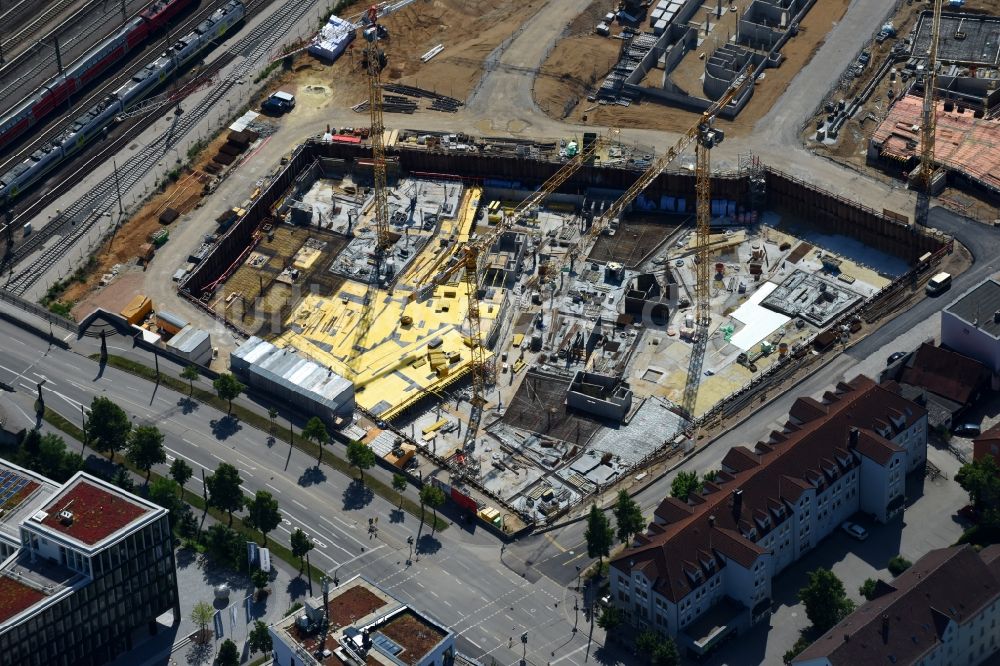 Regensburg aus der Vogelperspektive: Baustelle Wohngebiet einer Mehrfamilienhaussiedlung Das DÖRNBERG an der Kumpfmühler Straße Ecke Friedrich-Niedermeyer-Straße im Ortsteil Kumpfmühl-Ziegetsdorf-Neuprüll in Regensburg im Bundesland Bayern, Deutschland