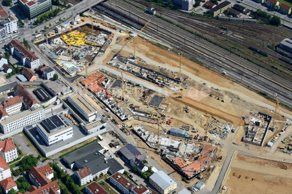 Regensburg aus der Vogelperspektive: Baustelle Wohngebiet einer Mehrfamilienhaussiedlung Das DÖRNBERG an der Kumpfmühler Straße Ecke Friedrich-Niedermeyer-Straße im Ortsteil Kumpfmühl-Ziegetsdorf-Neuprüll in Regensburg im Bundesland Bayern, Deutschland