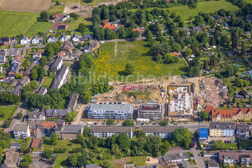 Gladbeck von oben - Baustelle Wohngebiet einer Mehrfamilienhaussiedlung in Gladbeck im Bundesland Nordrhein-Westfalen, Deutschland