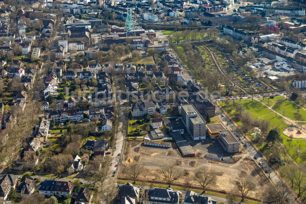 Bochum von oben - Baustelle Wohngebiet einer Mehrfamilienhaussiedlung an der Herderallee - Wielandstraße - Lessingstraße in Bochum im Bundesland Nordrhein-Westfalen, Deutschland