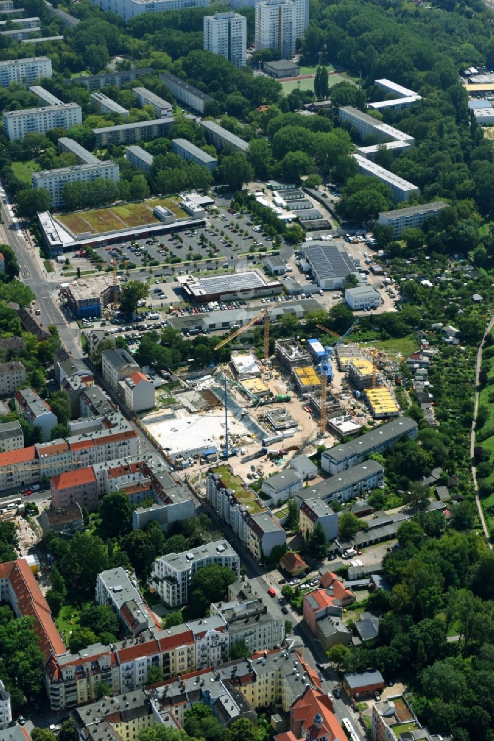 Berlin von oben - Baustelle Wohngebiet der Mehrfamilienhaussiedlung Das Lichtenhain der BUWOG Group im Ortsteil Lichtenberg in Berlin, Deutschland