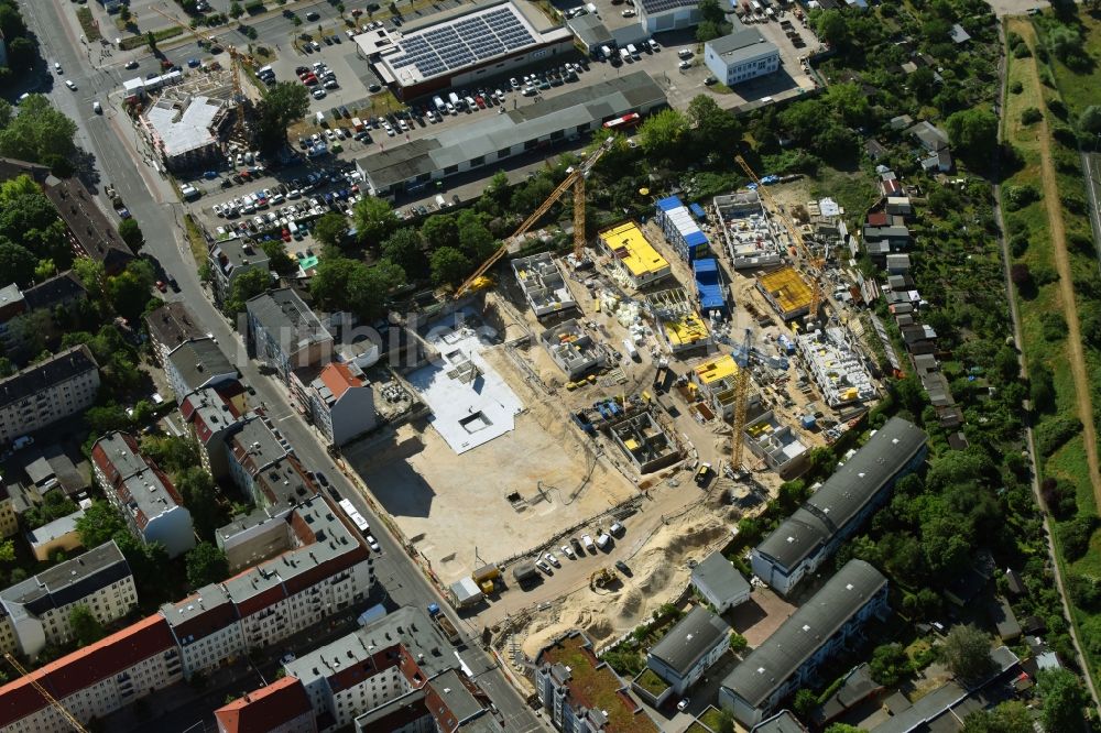 Berlin aus der Vogelperspektive: Baustelle Wohngebiet der Mehrfamilienhaussiedlung Das Lichtenhain der BUWOG Group im Ortsteil Lichtenberg in Berlin, Deutschland