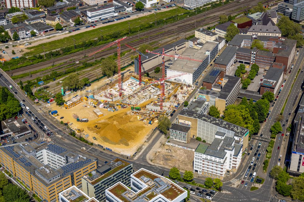 Essen von oben - Baustelle Wohngebiet einer Mehrfamilienhaussiedlung Literatur- Quartier in Essen im Bundesland Nordrhein-Westfalen, Deutschland