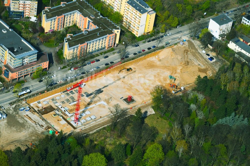 Luftbild Berlin - Baustelle Wohngebiet einer Mehrfamilienhaussiedlung Mariendorfer Weg im Ortsteil Neukölln in Berlin, Deutschland