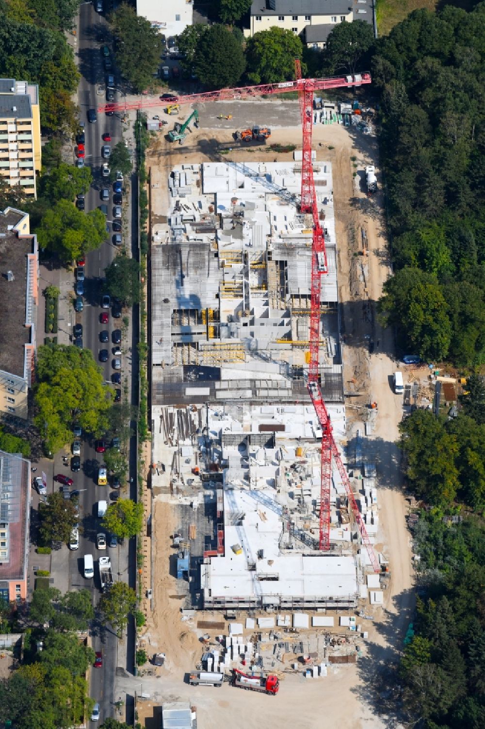 Berlin aus der Vogelperspektive: Baustelle Wohngebiet einer Mehrfamilienhaussiedlung Mariendorfer Weg im Ortsteil Neukölln in Berlin, Deutschland