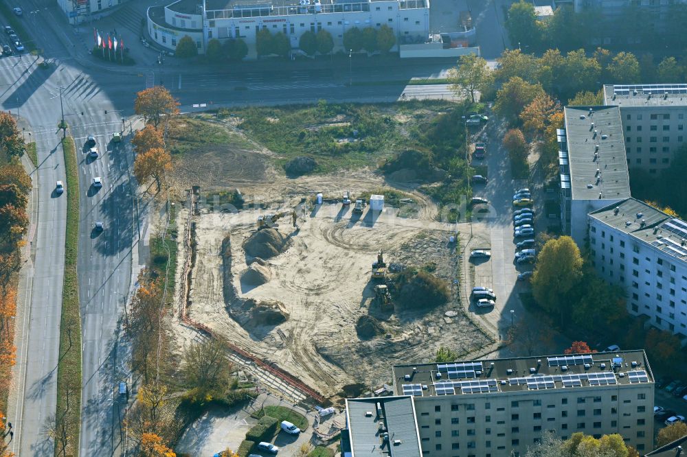 Luftbild Berlin - Baustelle Wohngebiet einer Mehrfamilienhaussiedlung im Ortsteil Hellersdorf in Berlin, Deutschland