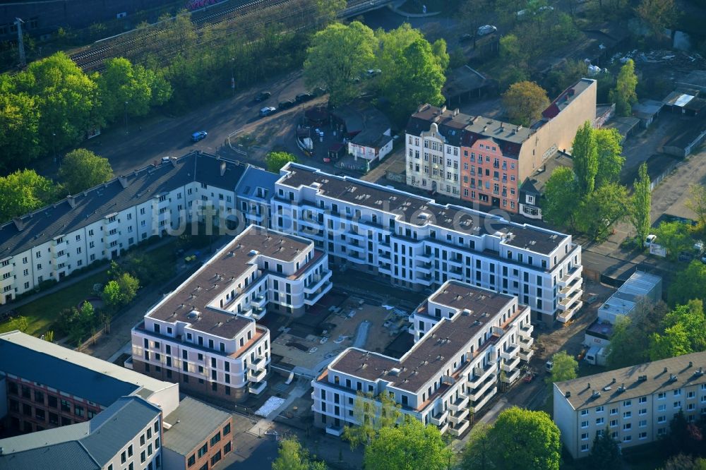 Berlin von oben - Baustelle Wohngebiet einer Mehrfamilienhaussiedlung im Ortsteil Köpenick in Berlin, Deutschland