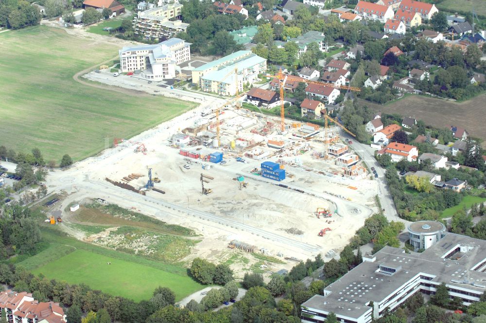 Garching bei München von oben - Baustelle Wohngebiet einer Mehrfamilienhaussiedlung Professor-Angermair-Ring Ecke Mühlfeldweg in Garching bei München im Bundesland Bayern, Deutschland