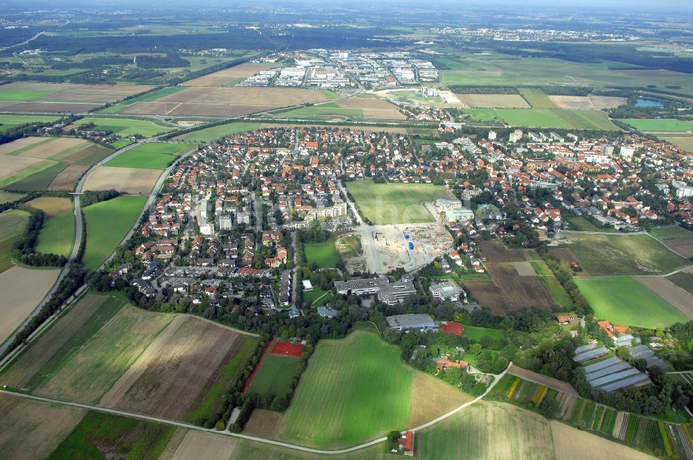 Luftaufnahme Garching bei München - Baustelle Wohngebiet einer Mehrfamilienhaussiedlung Professor-Angermair-Ring Ecke Mühlfeldweg in Garching bei München im Bundesland Bayern, Deutschland