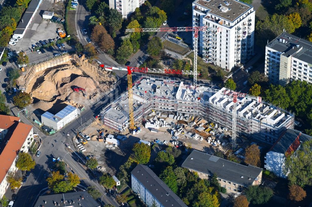 Berlin aus der Vogelperspektive: Baustelle Wohngebiet einer Mehrfamilienhaussiedlung Rosenfelder Ring Ecke Skandinavische Straße im Ortsteil Lichtenberg in Berlin, Deutschland