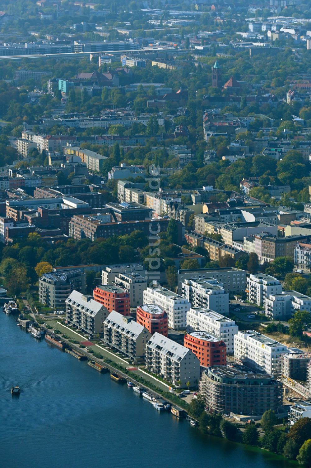 Luftbild Berlin - Baustelle Wohngebiet einer Mehrfamilienhaussiedlung Speicherballett - Havelkiesel im Stadtteil Spandau Hakenfelde in Berlin, Deutschland