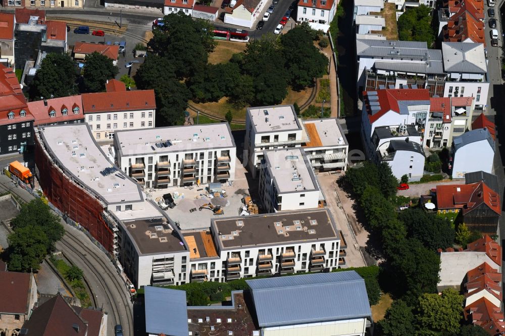 Luftaufnahme Erfurt - Baustelle Wohngebiet einer Mehrfamilienhaussiedlung Wohnen am Dom entlang der Domstraße - An den Graden im Ortsteil Zentrum in Erfurt im Bundesland Thüringen, Deutschland