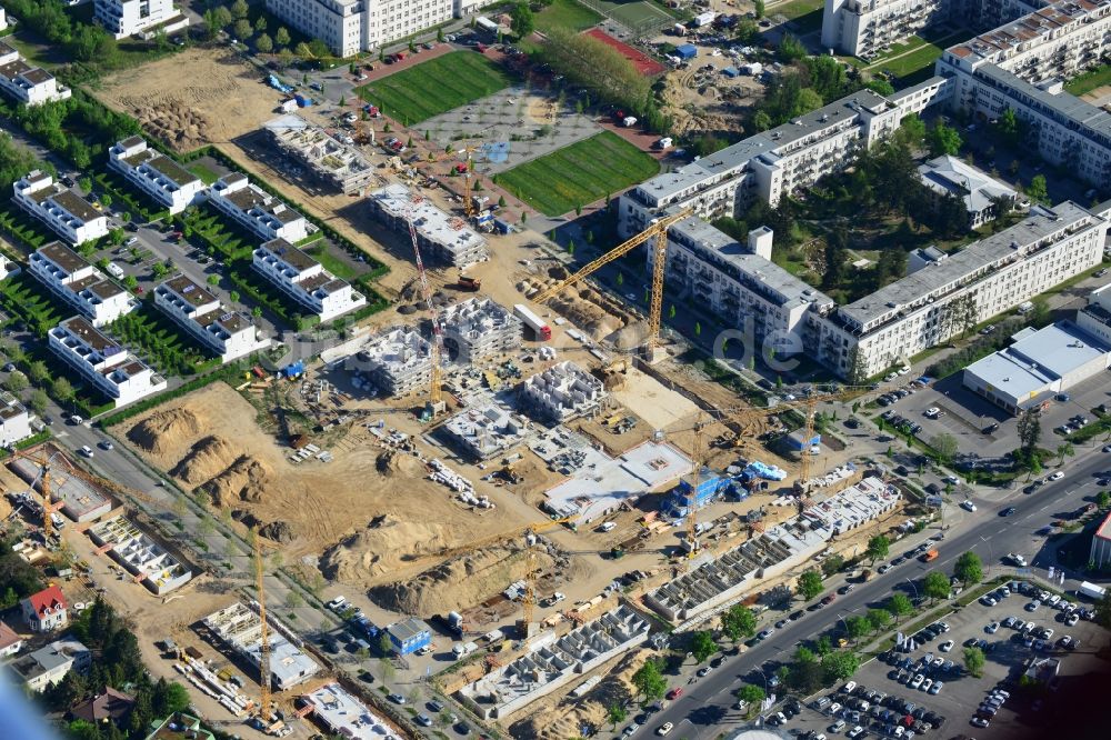 Luftaufnahme Berlin - Baustelle und Wohngebiet Steglitzer ParkQuartier im Ortsteil Lichterfelde im Bezirk Steglitz-Zehlendorf in Berlin