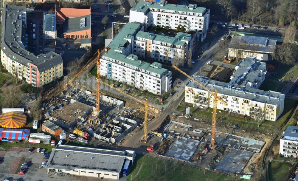 Berlin von oben - Baustelle eine Wohngebietes im Bezirk Treptow-Köpenick im Bundesland Berlin