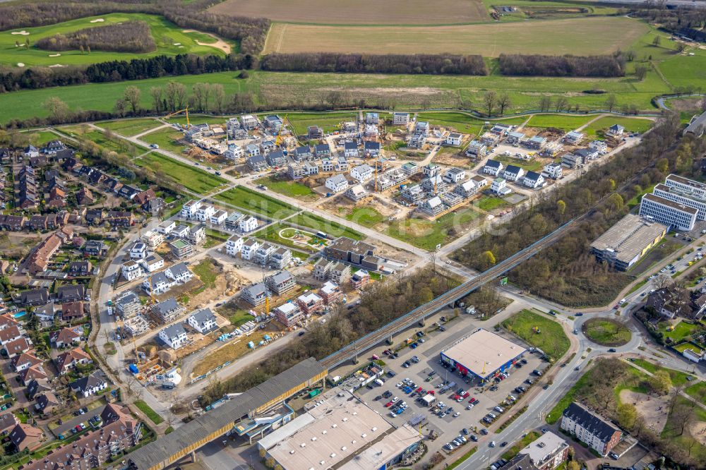 Duisburg aus der Vogelperspektive: Baustelle eines Wohngebiets Am Alten Angerbach in Duisburg im Bundesland Nordrhein-Westfalen, Deutschland