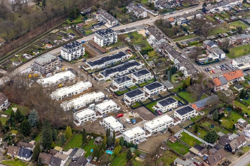 Gladbeck von oben - Baustelle eines Wohngebiets mit Mehrfamilienhäusern und Einfamilienhäusern im Ortsteil Brauck-Rosenhügel in Gladbeck im Bundesland Nordrhein-Westfalen, Deutschland