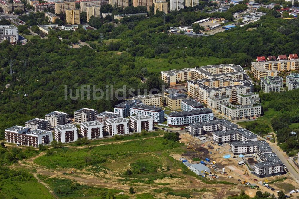 Warschau von oben - Baustelle von Wohnhäusern im Bezirk Mokotow in Warschau in Polen