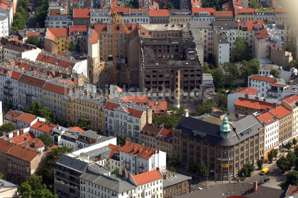 Berlin aus der Vogelperspektive: Baustelle Wohnneubau Mitte