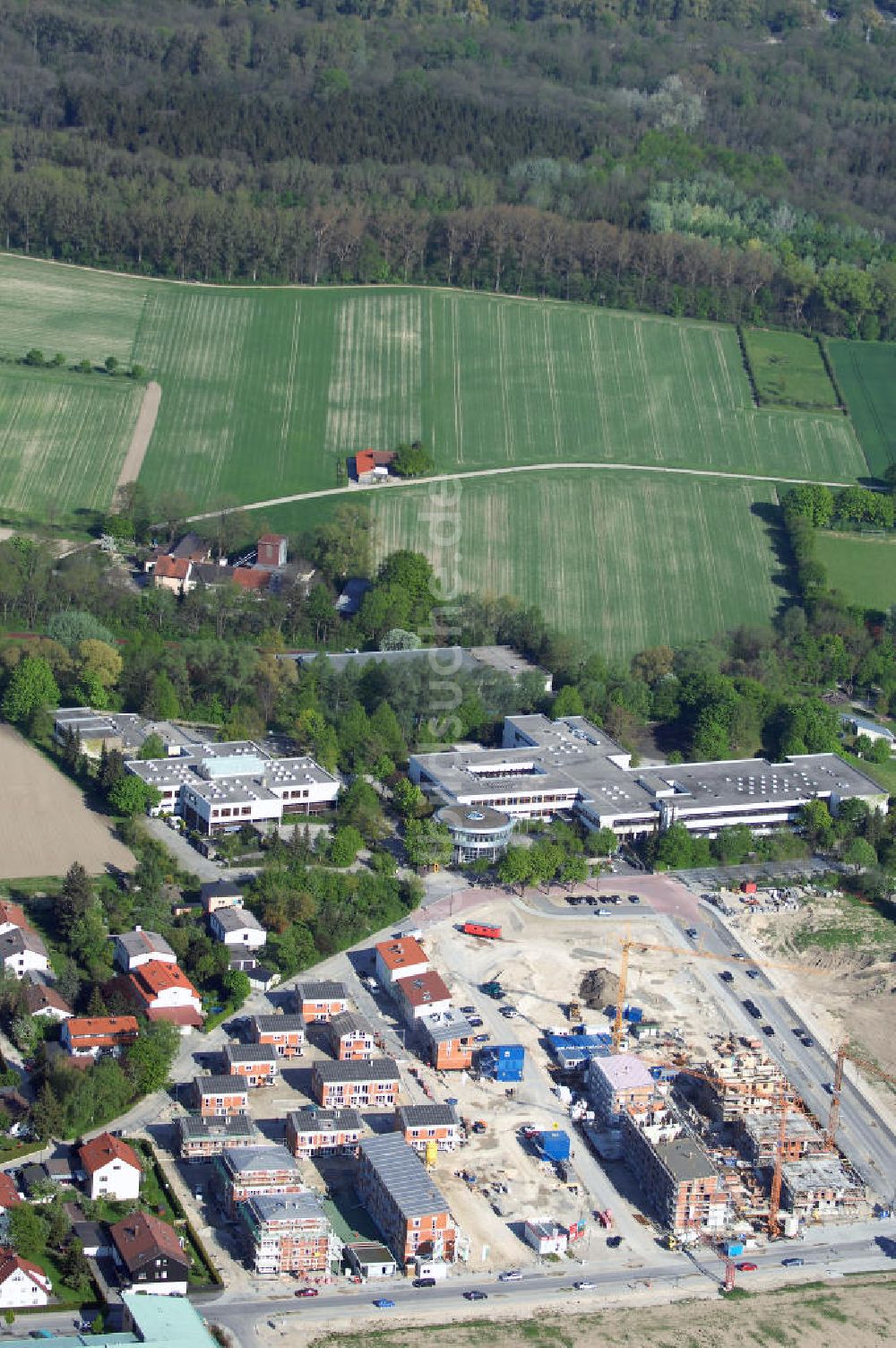 Garching aus der Vogelperspektive: Baustelle des Wohnneubaugebietes Garching der Concept Bau - Premier GmbH