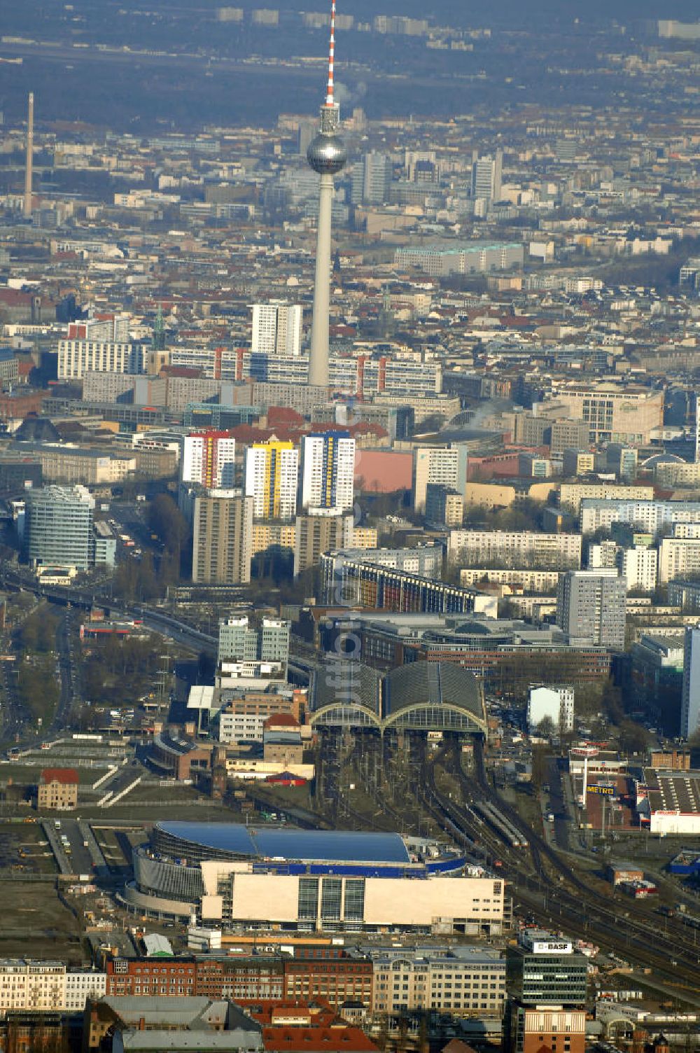 Luftbild Berlin - Baustelle der O2 World / O2 Arena in Berlin - Friedrichshain