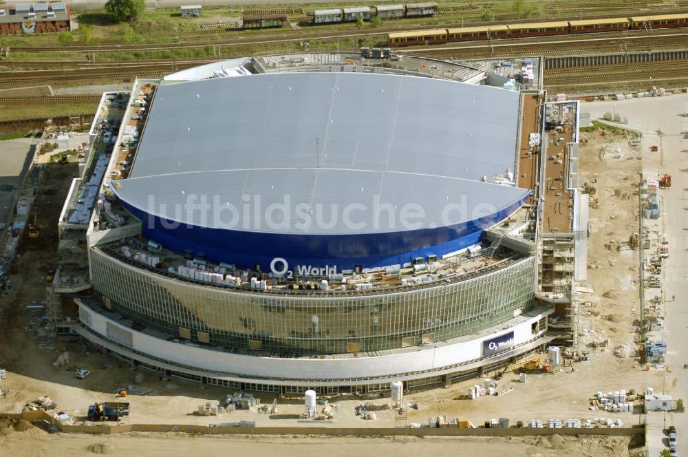 Berlin von oben - Baustelle der O2 World / O2 Arena in Berlin - Friedrichshain