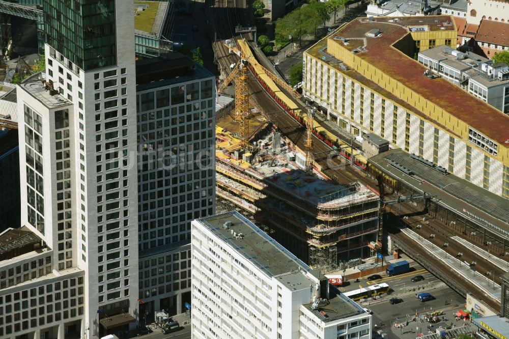 Luftbild Berlin - Baustelle des ZOOM BERLIN - Geschäftshauses an der Kantstraße - Joachimsthaler Straße - Hardenbergstraße im Ortsteil Bezirk Charlottenburg-Wilmersdorf in Berlin, Deutschland