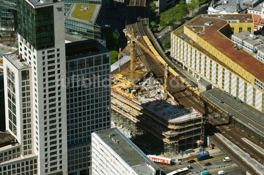 Luftaufnahme Berlin - Baustelle des ZOOM BERLIN - Geschäftshauses an der Kantstraße - Joachimsthaler Straße - Hardenbergstraße im Ortsteil Bezirk Charlottenburg-Wilmersdorf in Berlin, Deutschland