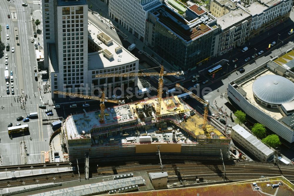 Luftbild Berlin - Baustelle des ZOOM BERLIN - Geschäftshauses an der Kantstraße - Joachimsthaler Straße - Hardenbergstraße im Ortsteil Bezirk Charlottenburg-Wilmersdorf in Berlin, Deutschland