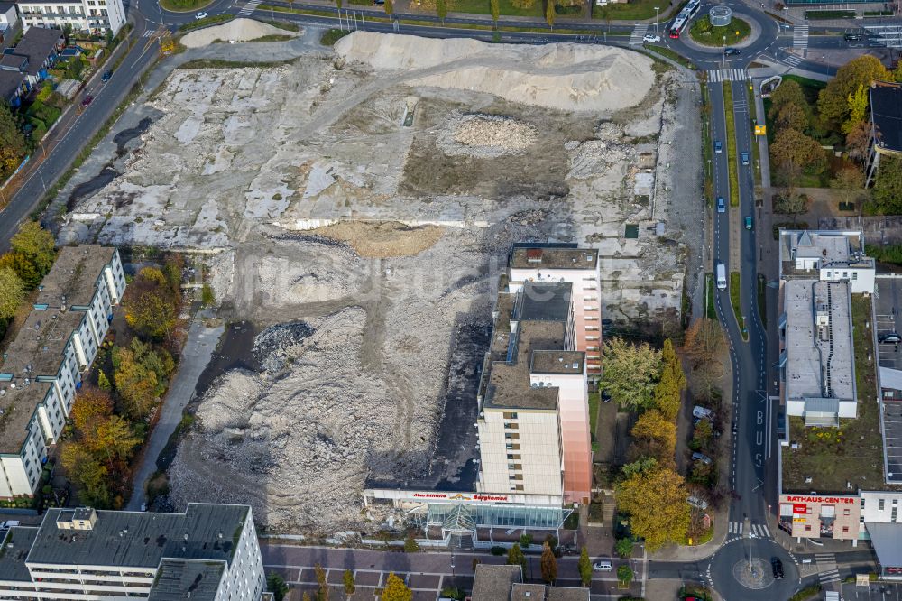 Bergkamen von oben - Baustelle zum Abriss des Einkaufszentrum Turmarkaden in Bergkamen im Bundesland Nordrhein-Westfalen, Deutschland