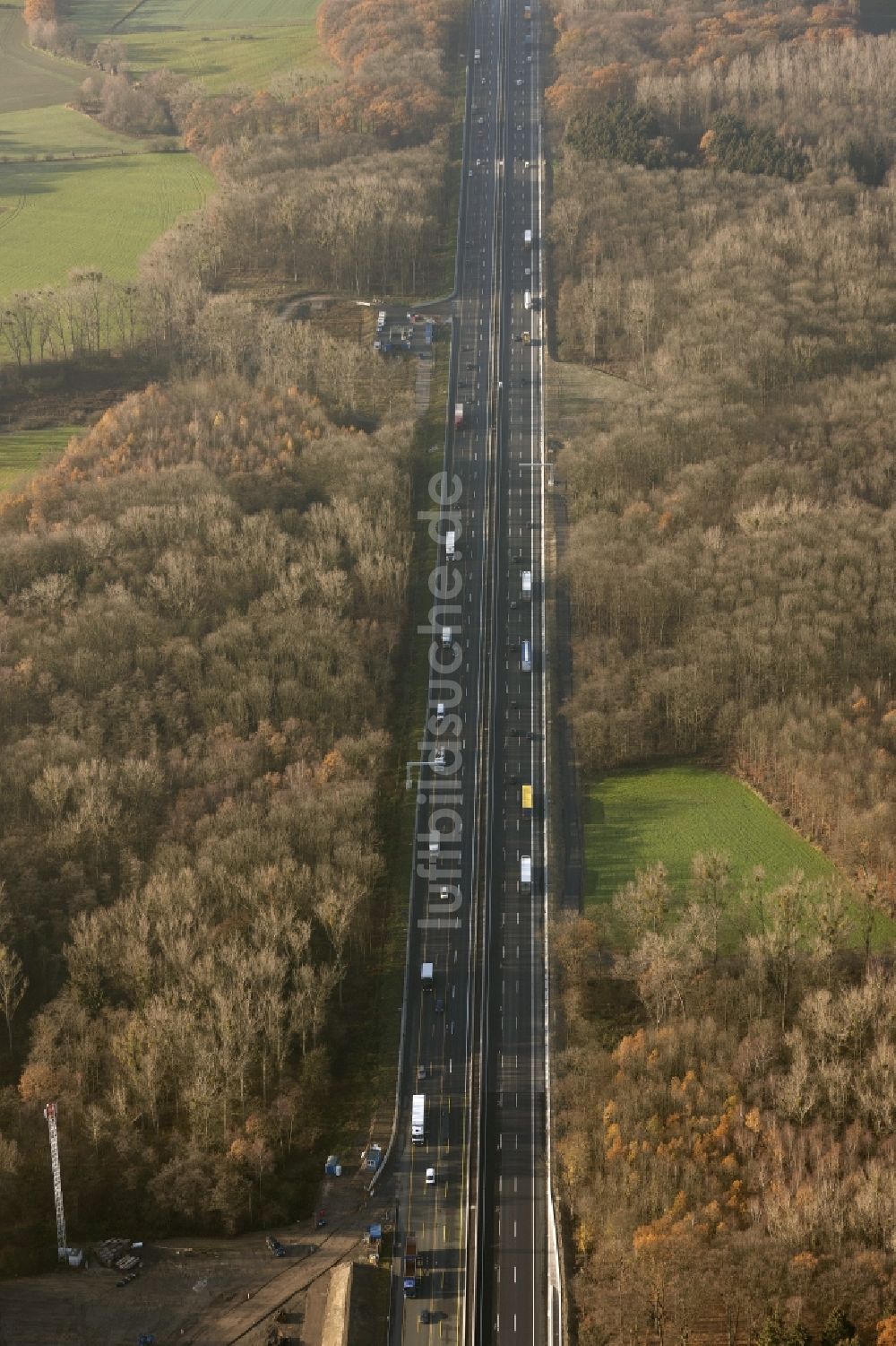 Luftaufnahme Bönen - Baustelle zum Ausbau der Autobahnabfahrt BAB A2 in Bönen im Bundesland Nordrhein-Westfalen