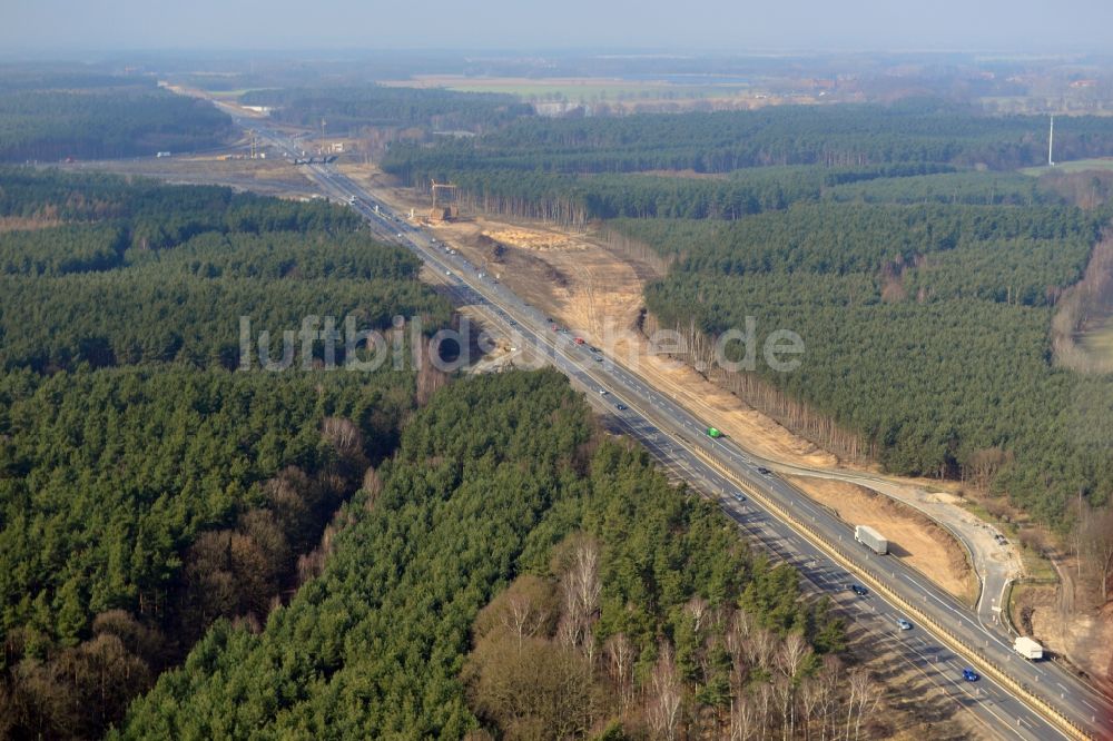 Luftbild Groß Ziethen - Baustelle zum Um- und Ausbau des Autobahndreieck AD Havelland im Bundesland Brandenburg