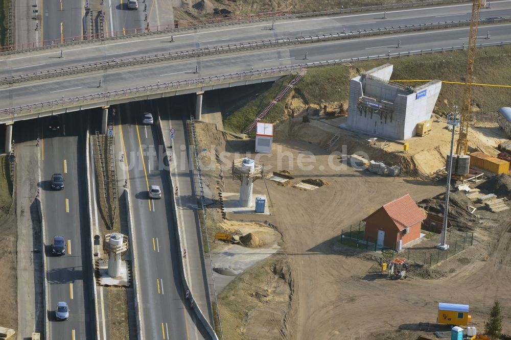 Groß Ziethen von oben - Baustelle zum Um- und Ausbau des Autobahndreieck AD Havelland im Bundesland Brandenburg