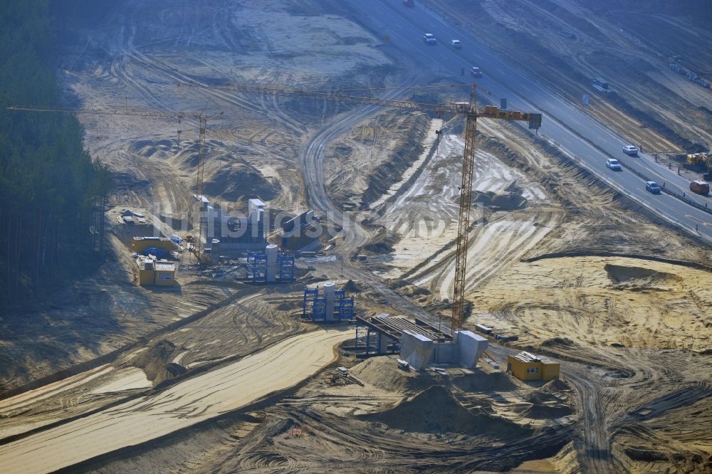 Groß Ziethen von oben - Baustelle zum Um- und Ausbau des Autobahndreieck AD Havelland im Bundesland Brandenburg