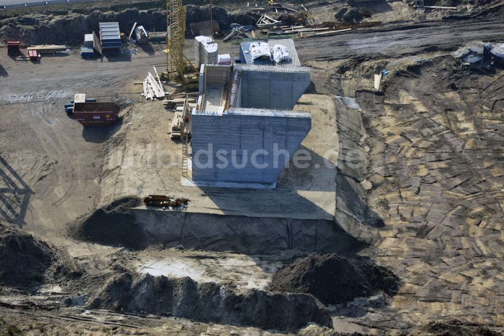 Luftbild Groß Ziethen - Baustelle zum Um- und Ausbau des Autobahndreieck AD Havelland im Bundesland Brandenburg