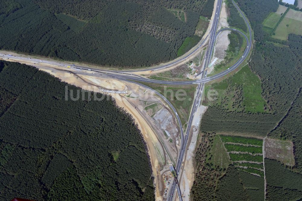 Luftbild Groß Ziethen - Baustelle zum Um- und Ausbau des Autobahndreieck AD Havelland im Bundesland Brandenburg