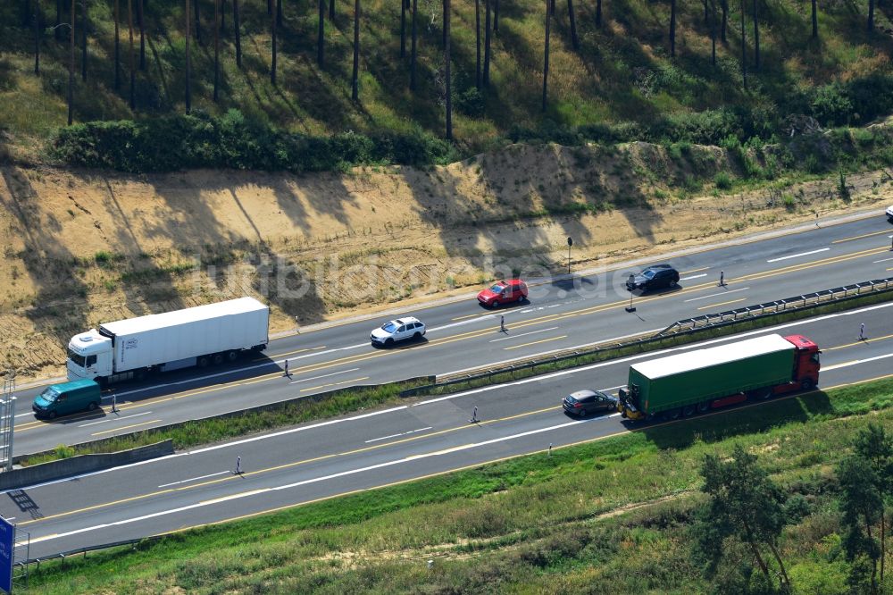 Luftbild Groß Ziethen - Baustelle zum Um- und Ausbau des Autobahndreieck AD Havelland im Bundesland Brandenburg