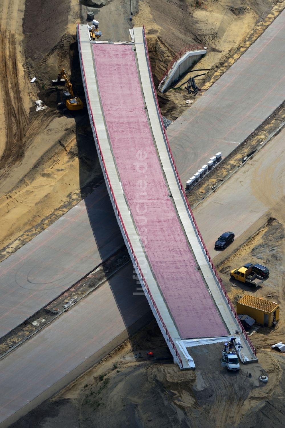 Groß Ziethen aus der Vogelperspektive: Baustelle zum Um- und Ausbau des Autobahndreieck AD Havelland im Bundesland Brandenburg