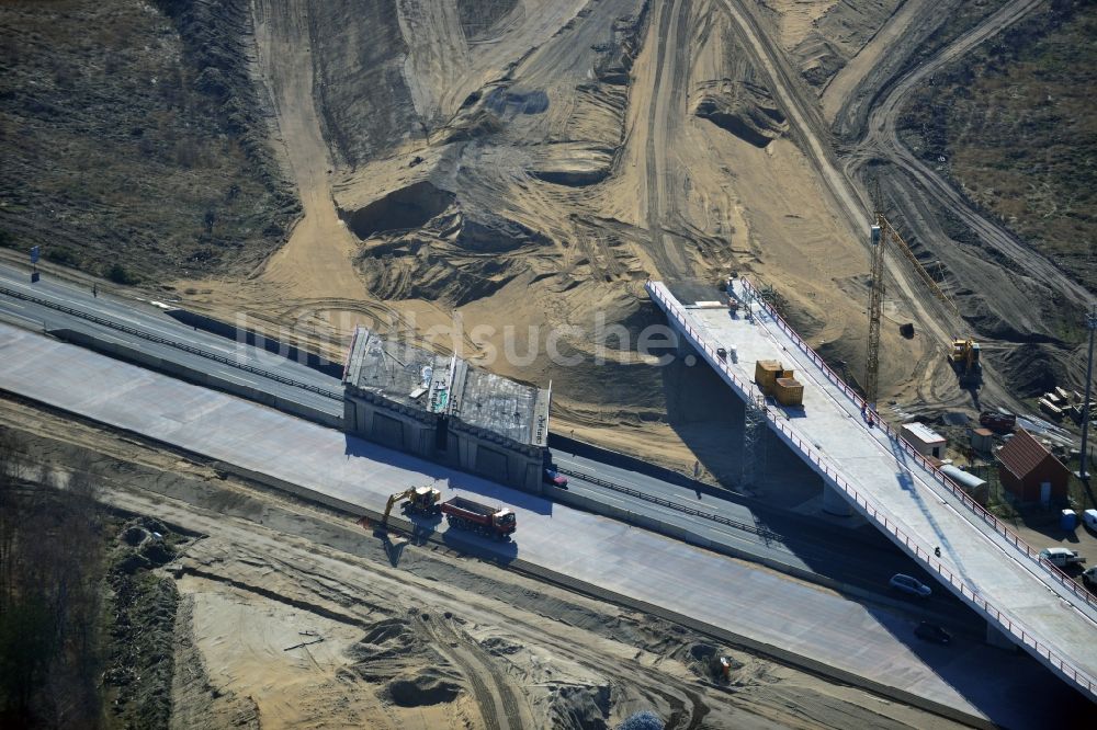 Groß Ziethen von oben - Baustelle zum Um- und Ausbau des Autobahndreieck AD Havelland im Bundesland Brandenburg